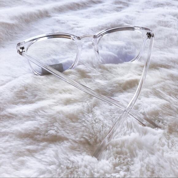 Sienna Clear Computer Blue Light Glasses - Picture 8 of 10